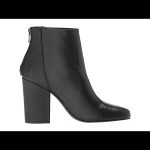 Black Star Steve Madden block heel bootie
